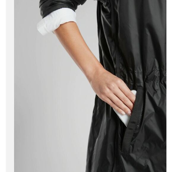 Athleta Summit Insulated Parka Jacket Coat Primaloft in Black Women's Small - Picture 6 of 12